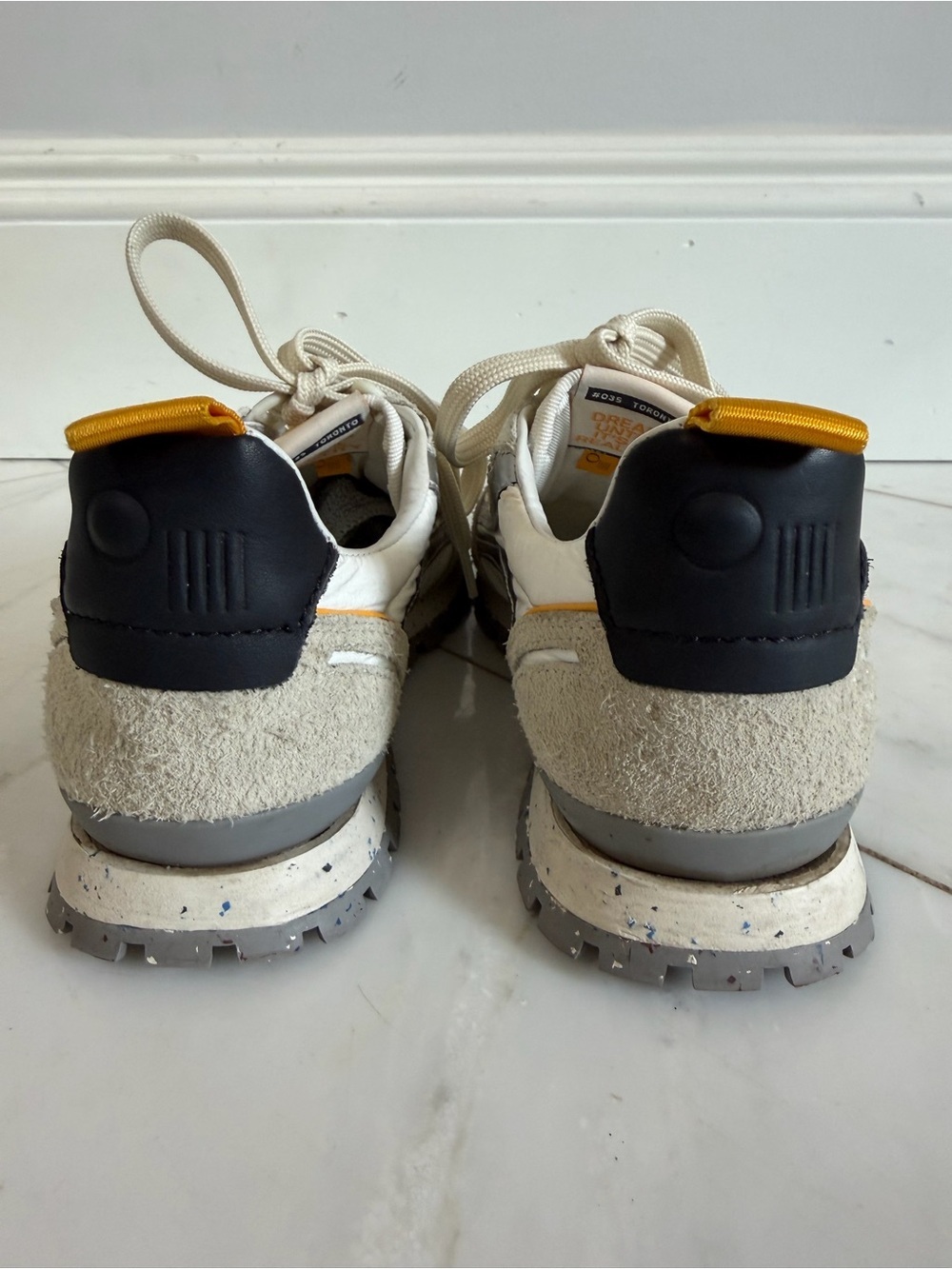 Oncept NYC Toronto Sneakers Men’s 9 Women’s 10.5-11 suede & fabric silver white - Picture 11 of 15